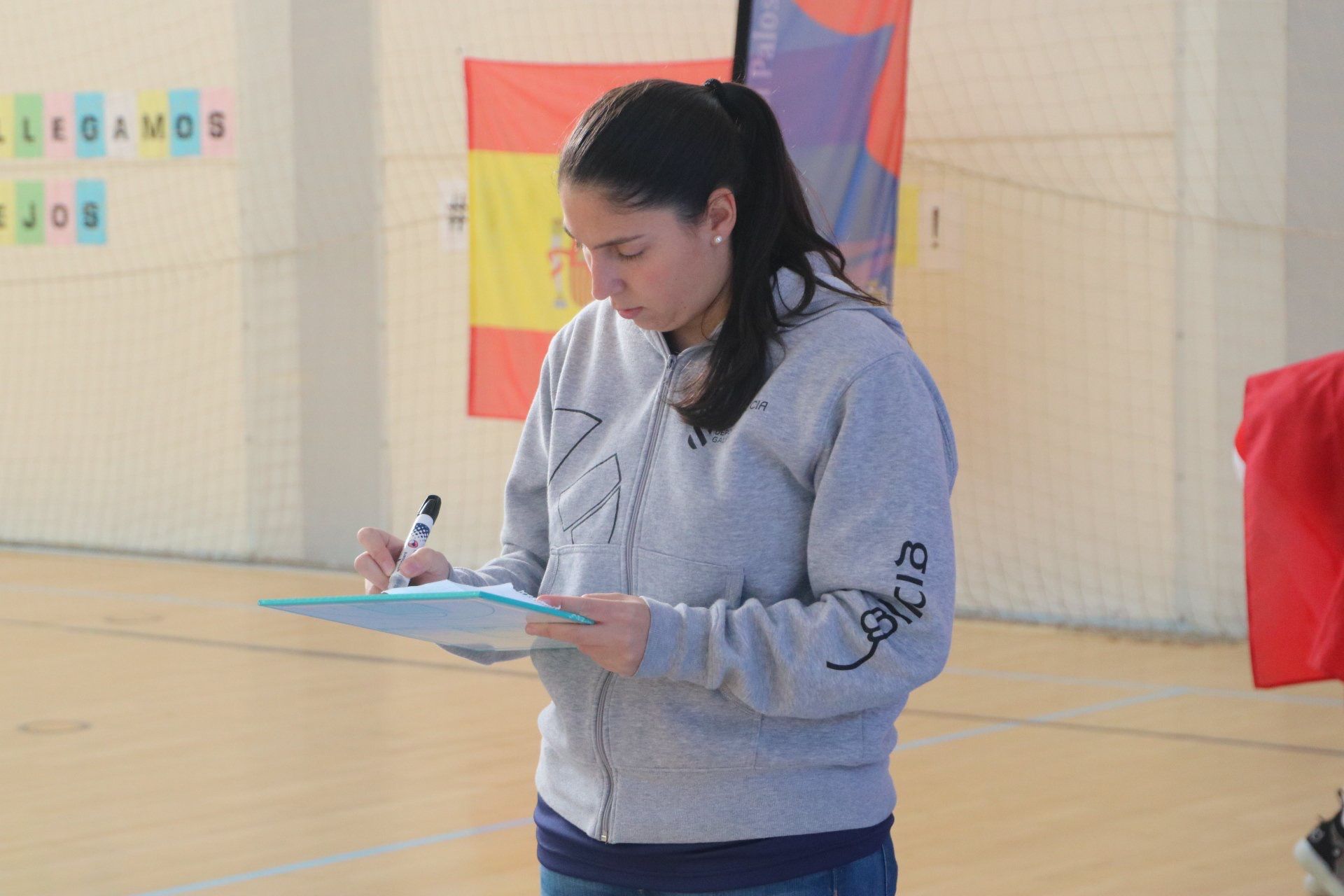 A adestradora Nacary Rojas coa Selección Galega / CEDIDA