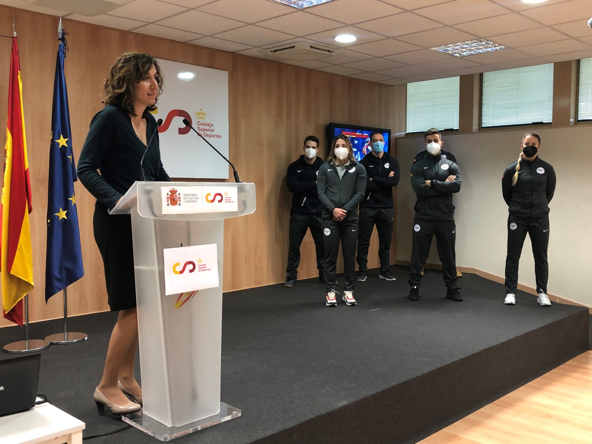 Presentación do equipo español para o Europeo de halterofilia no CSD con Irene Martínez / CSD