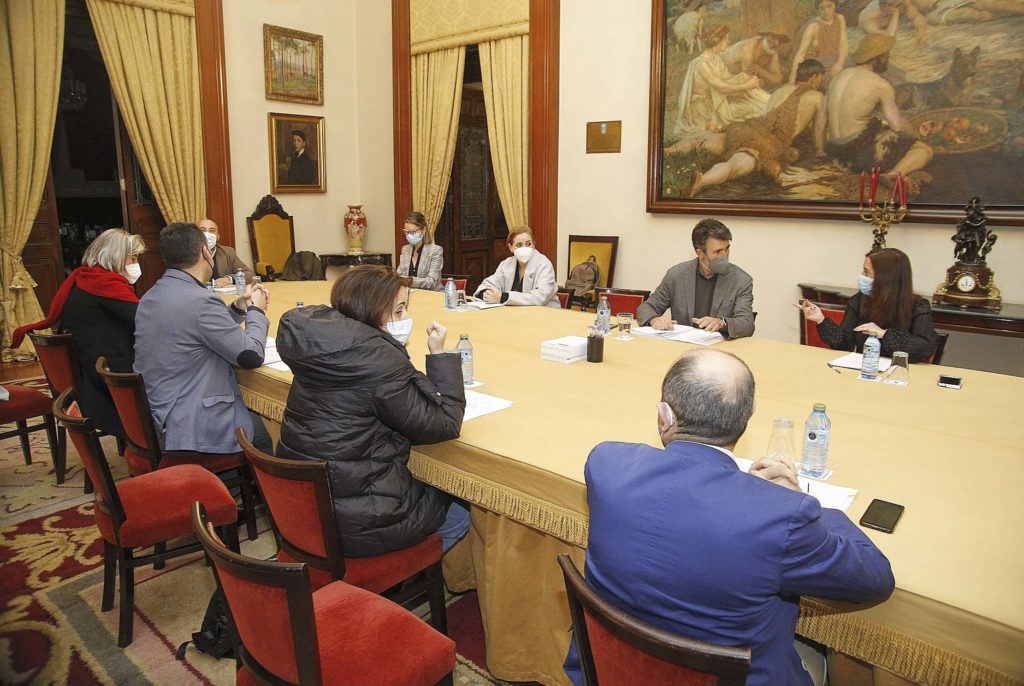 Xunta de Goberno Local da Coruña aproba bases bolsas deportivas / CONCELLO DA CORUÑA