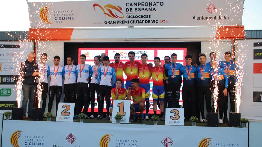 Selección Galega, subcampioa da remuda mixta Team Relay no Campionato de España de ciclocrós de Vic / FEDERACIÓN CICLISMO GALEGO